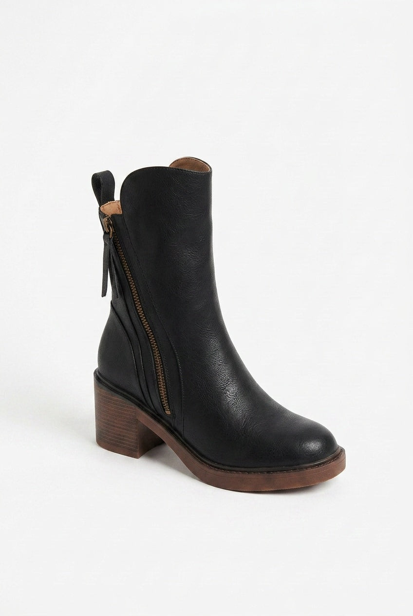 9185052852561